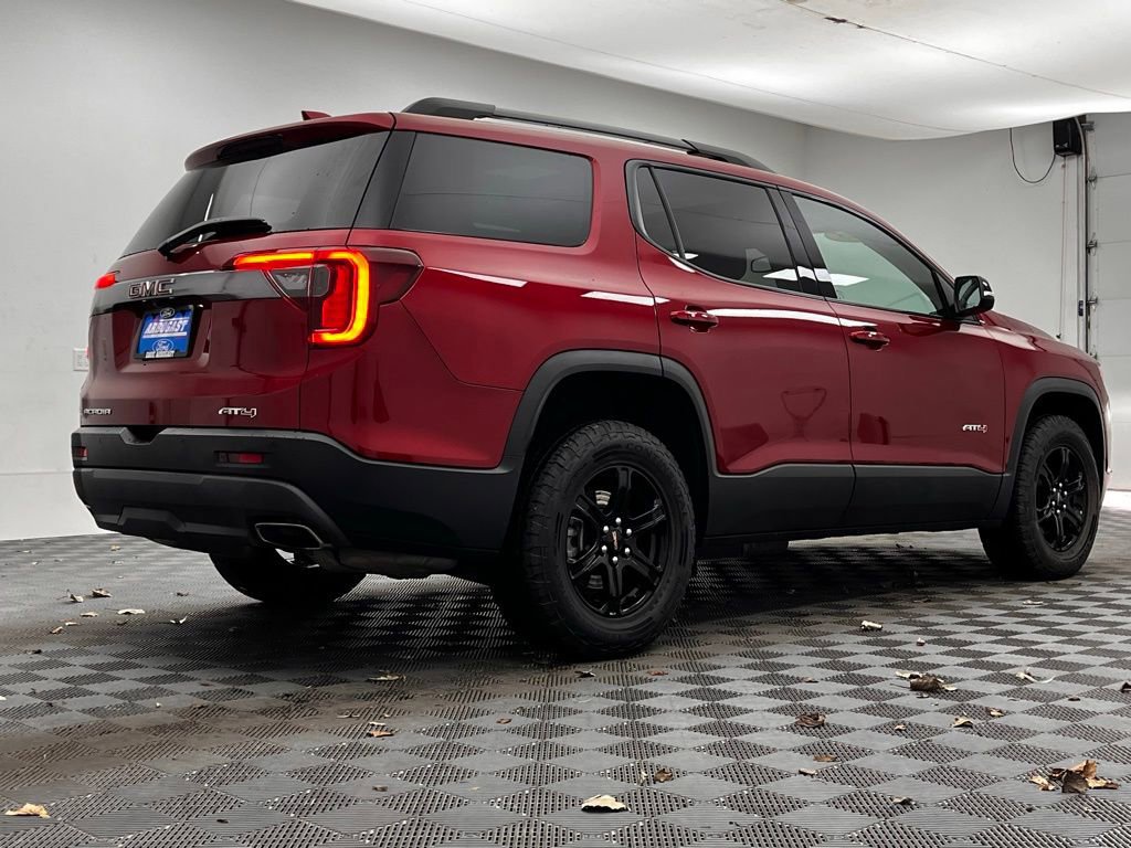 Used 2023 GMC Acadia AT4 w/ Preferred Package image 3