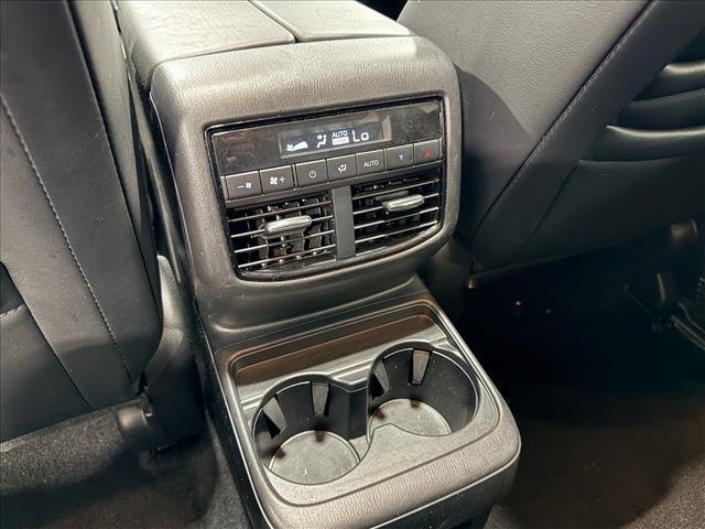 Used 2023 MAZDA CX-9 Touring image 13