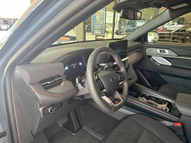 Certified 2026 Ford Explorer ST w/ Sun And Sound Package AWD/4WD image 9
