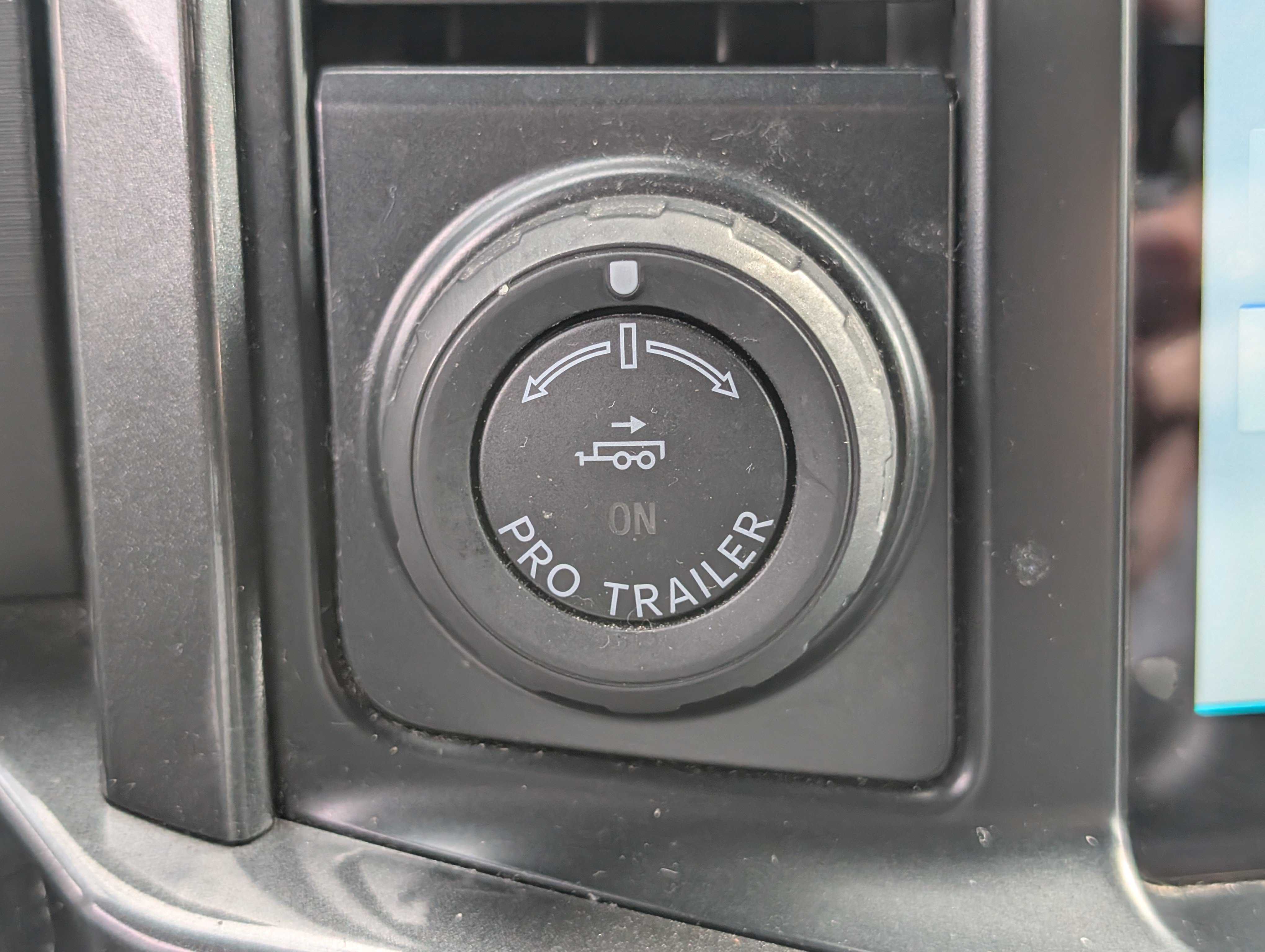 Certified 2022 Ford F150 XLT w/ Equipment Group 302A High AWD/4WD image 25