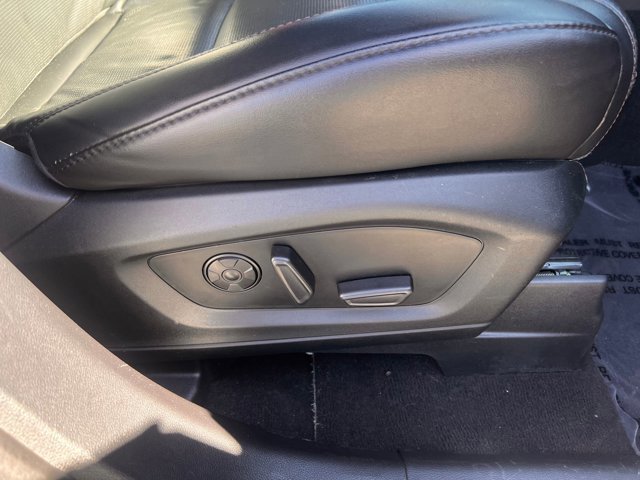 Certified 2022 Ford Explorer Platinum w/ Equipment Group 601A image 38