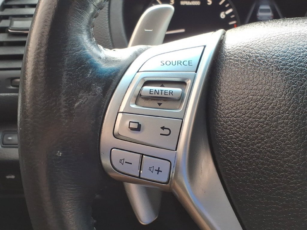 Used 2018 Nissan Altima 2.5 SR FWD image 7
