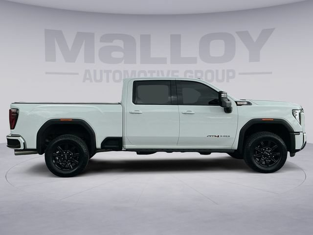 Used 2025 GMC Sierra 2500 AT4 w/ AT4 Premium Plus Package AWD/4WD image 6