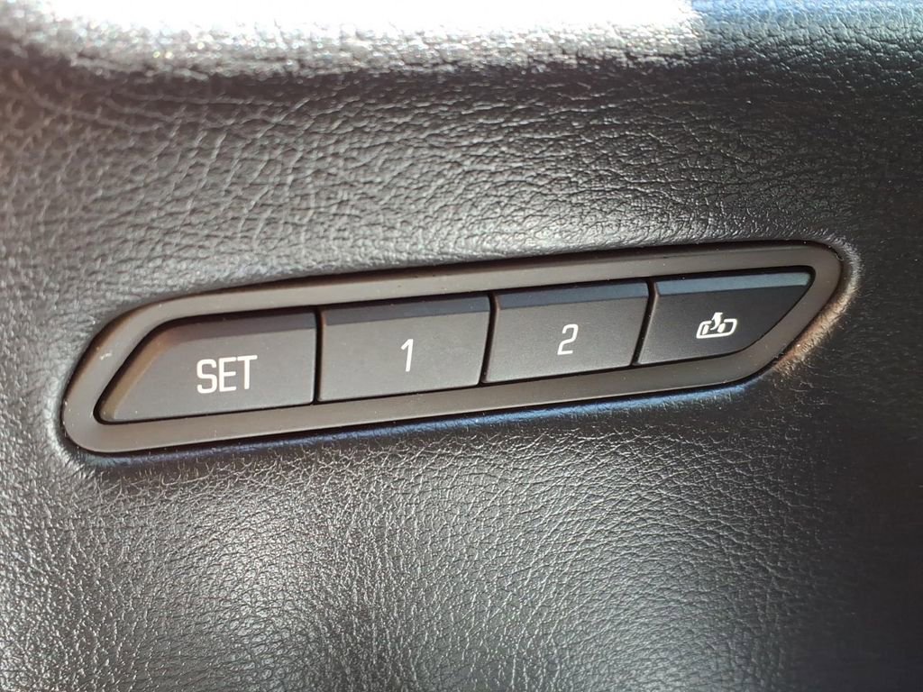 Used 2019 Cadillac XT5 Premium Luxury AWD/4WD image 20