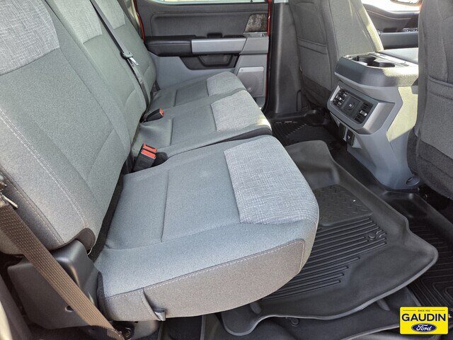 Certified 2024 Ford F250 XLT w/ XLT Premium Package AWD/4WD image 15