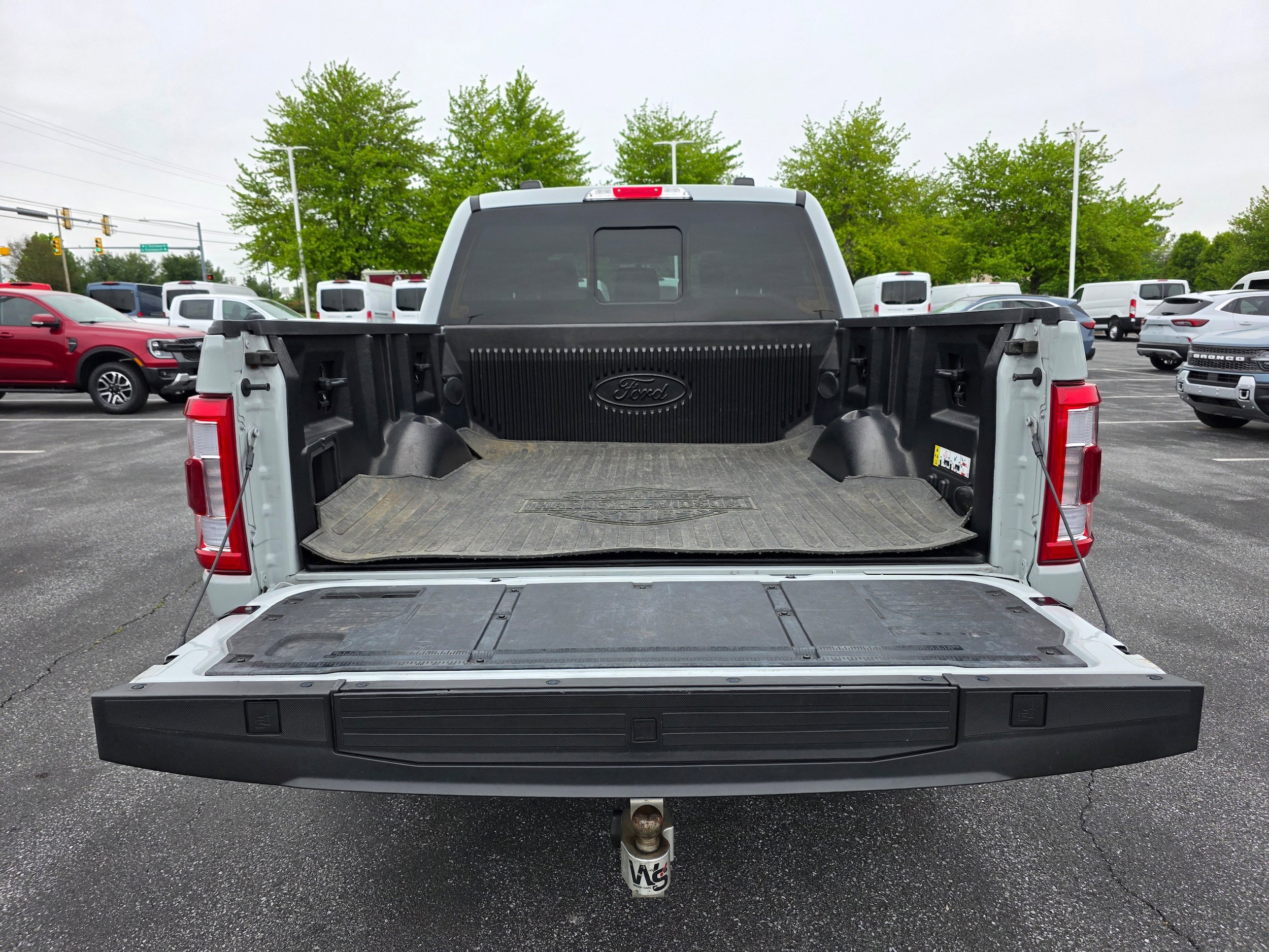 Certified 2023 Ford F150 Platinum w/ Equipment Group 701A High AWD/4WD image 8