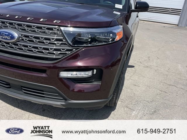 Certified 2023 Ford Explorer XLT w/ Equipment Group 202A AWD/4WD image 9