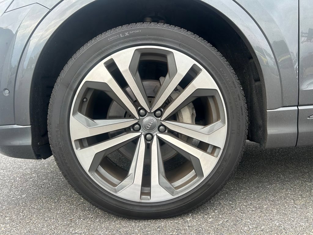 Used 2020 Audi Q8 Premium Plus AWD/4WD image 10