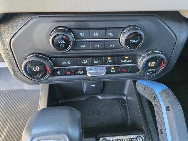 Certified 2023 Ford Bronco Wildtrak AWD/4WD image 18