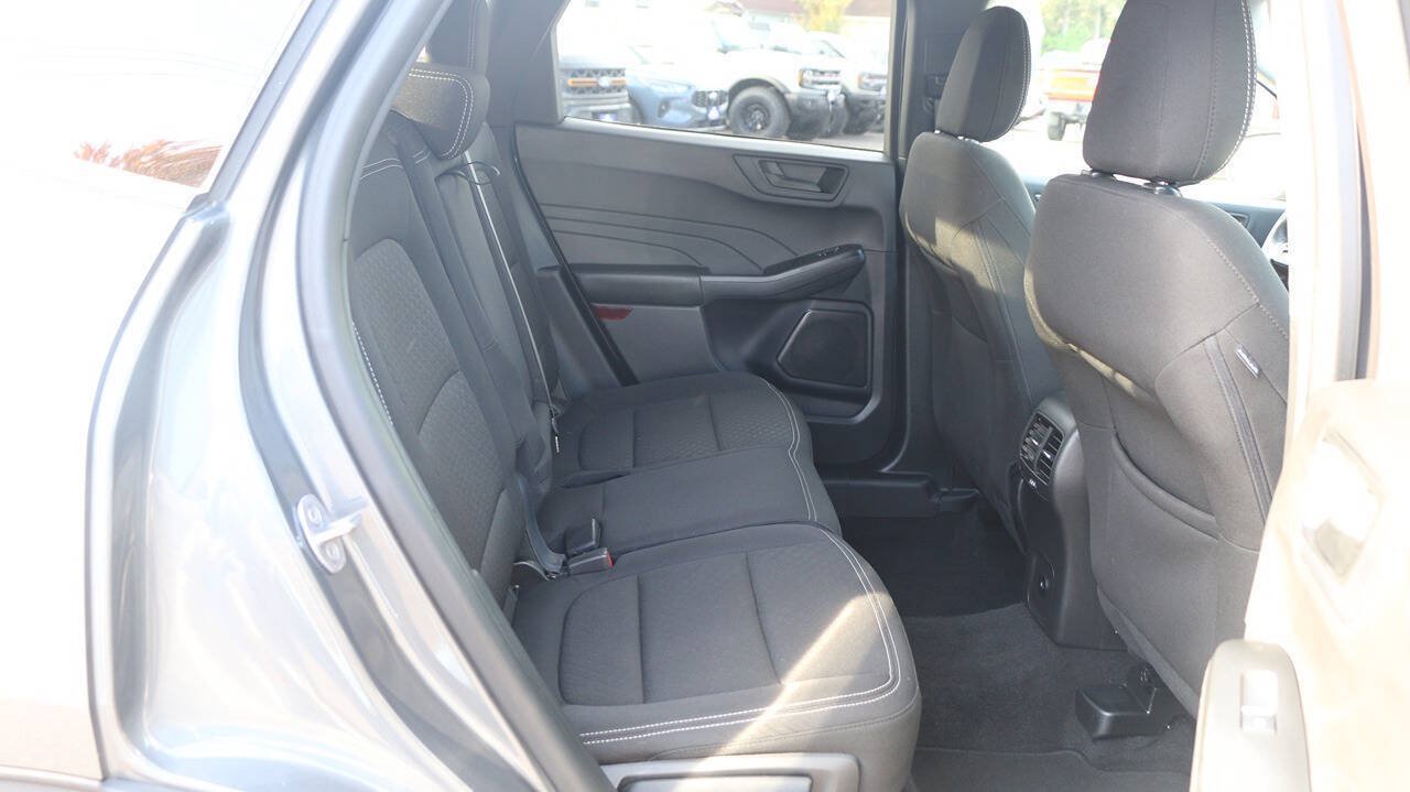 Certified 2024 Ford Escape Active AWD/4WD image 15