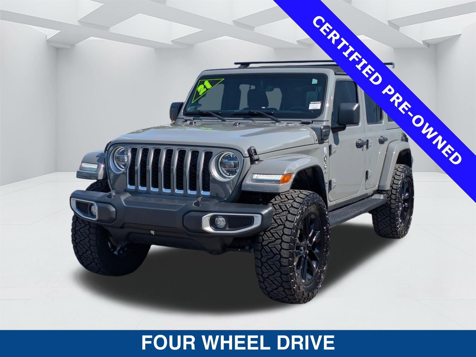 Used 2021 Jeep Wrangler Unlimited Sahara w/ Cold Weather Group AWD/4WD image 7
