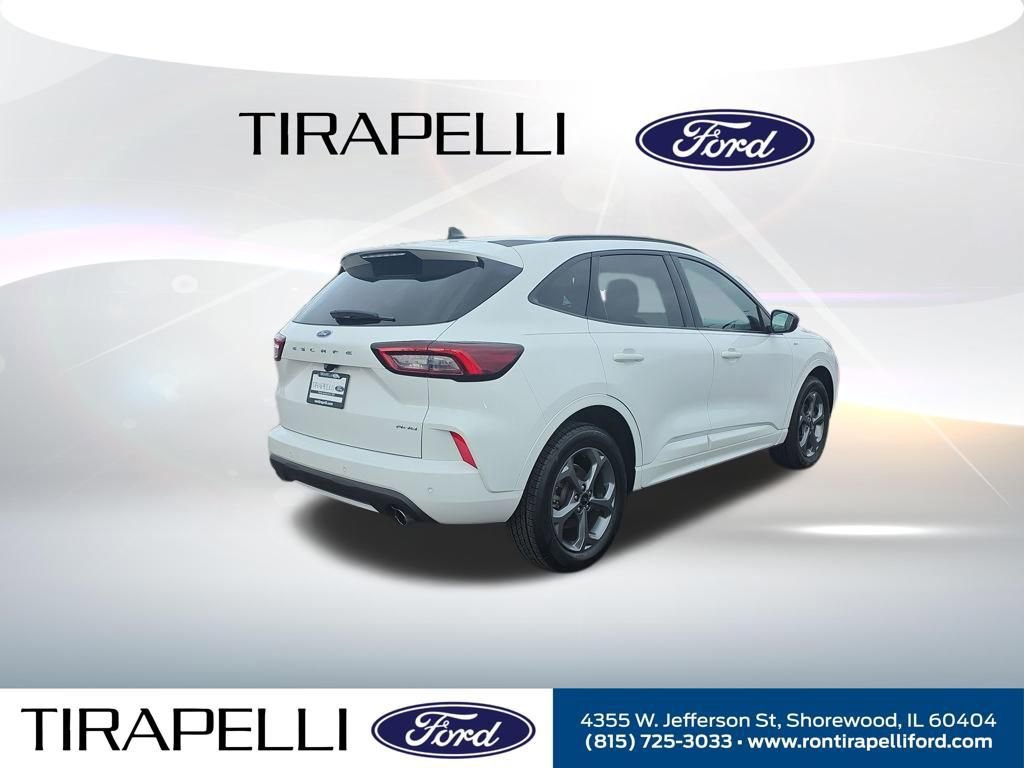 Certified 2023 Ford Escape ST-Line w/ Tech Pack #1 AWD/4WD video 3