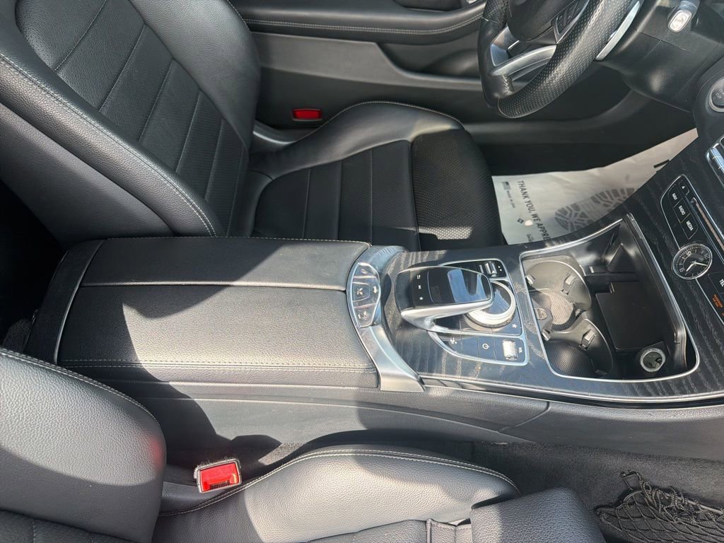 Used 2018 Mercedes-Benz C 300 4MATIC Cabriolet image 35