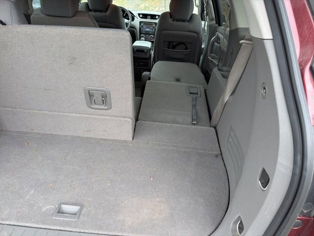 Used 2017 Chevrolet Traverse LT w/ Traveler's Package AWD/4WD image 12