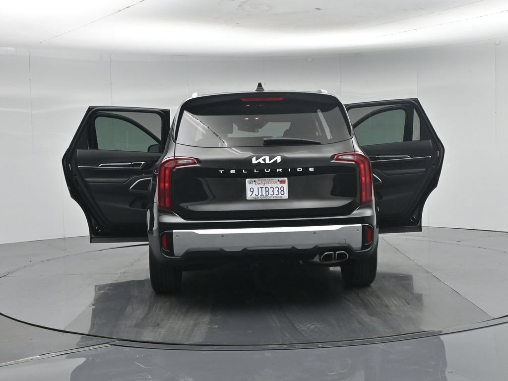 Used 2024 Kia Telluride S FWD image 39
