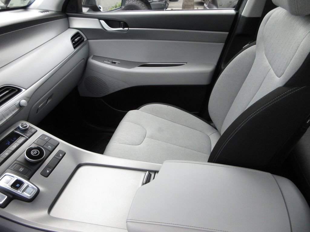 Used 2020 Hyundai Palisade SEL w/ Convenience Package FWD image 22