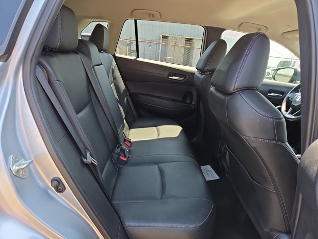 Used 2024 Toyota Corolla Cross XLE FWD image 14