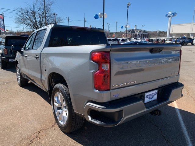 Used 2024 Chevrolet Silverado 1500 Custom image 4