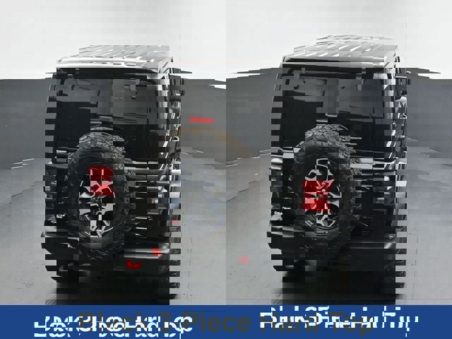 Used 2021 Jeep Wrangler Unlimited Rubicon w/ Dual Top Group AWD/4WD image 15