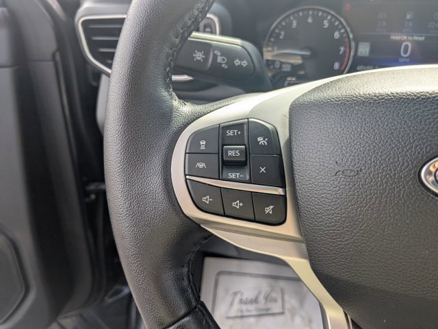 Certified 2022 Ford Explorer XLT w/ Equipment Group 202A AWD/4WD image 17