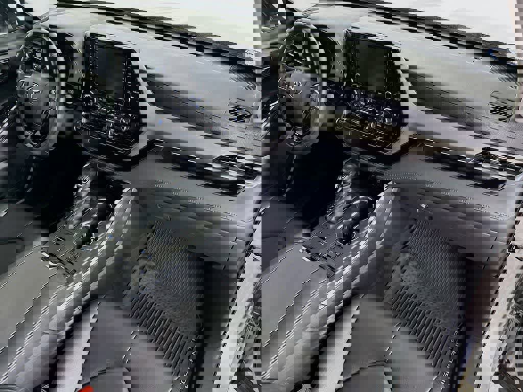 Used 2020 Toyota Highlander XLE image 33