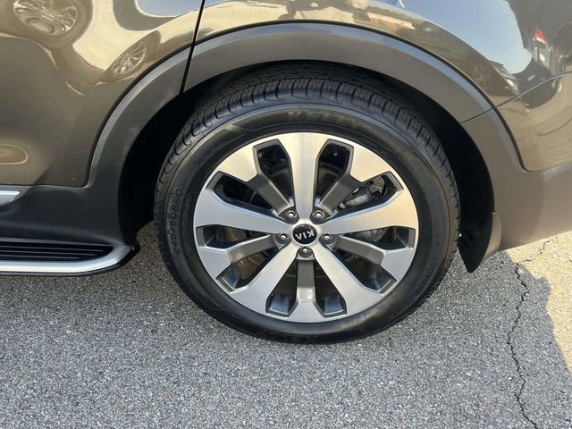 Used 2021 Kia Telluride EX w/ EX Premium Package FWD image 6