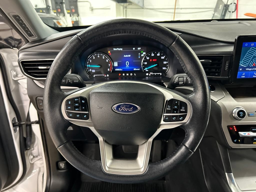 Certified 2023 Ford Explorer XLT w/ Equipment Group 202A AWD/4WD image 16