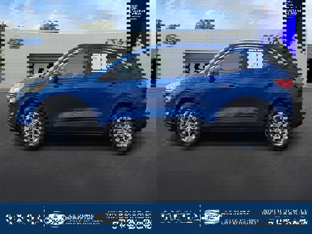 Certified 2022 Ford Escape SE w/ Convenience Package image 2