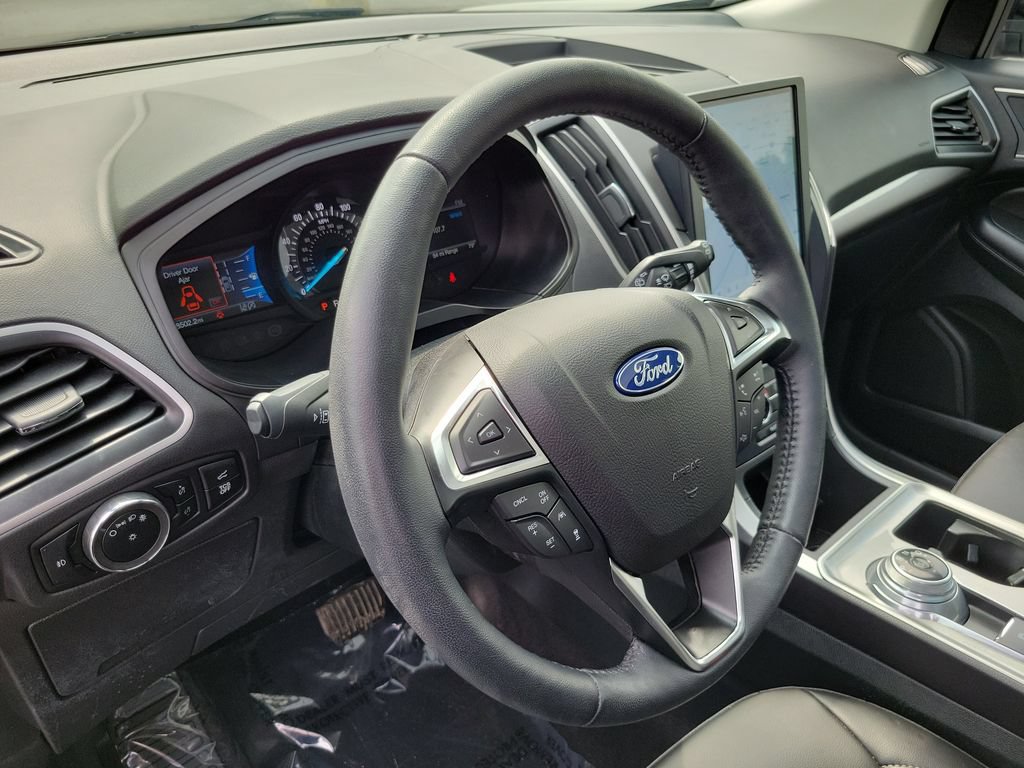Certified 2023 Ford Edge SEL w/ Convenience Package AWD/4WD image 10