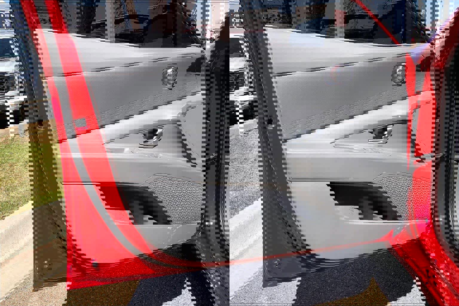 Used 2023 Hyundai Elantra SEL w/ Preferred Accessory Package image 22