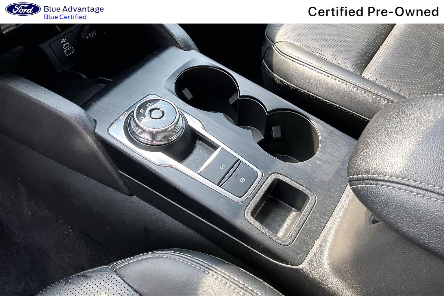 Certified 2025 Ford Escape Platinum AWD/4WD image 15