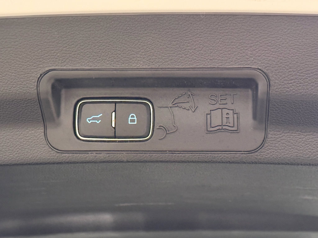 Certified 2020 Ford Explorer ST w/ Premium Technology Package image 35