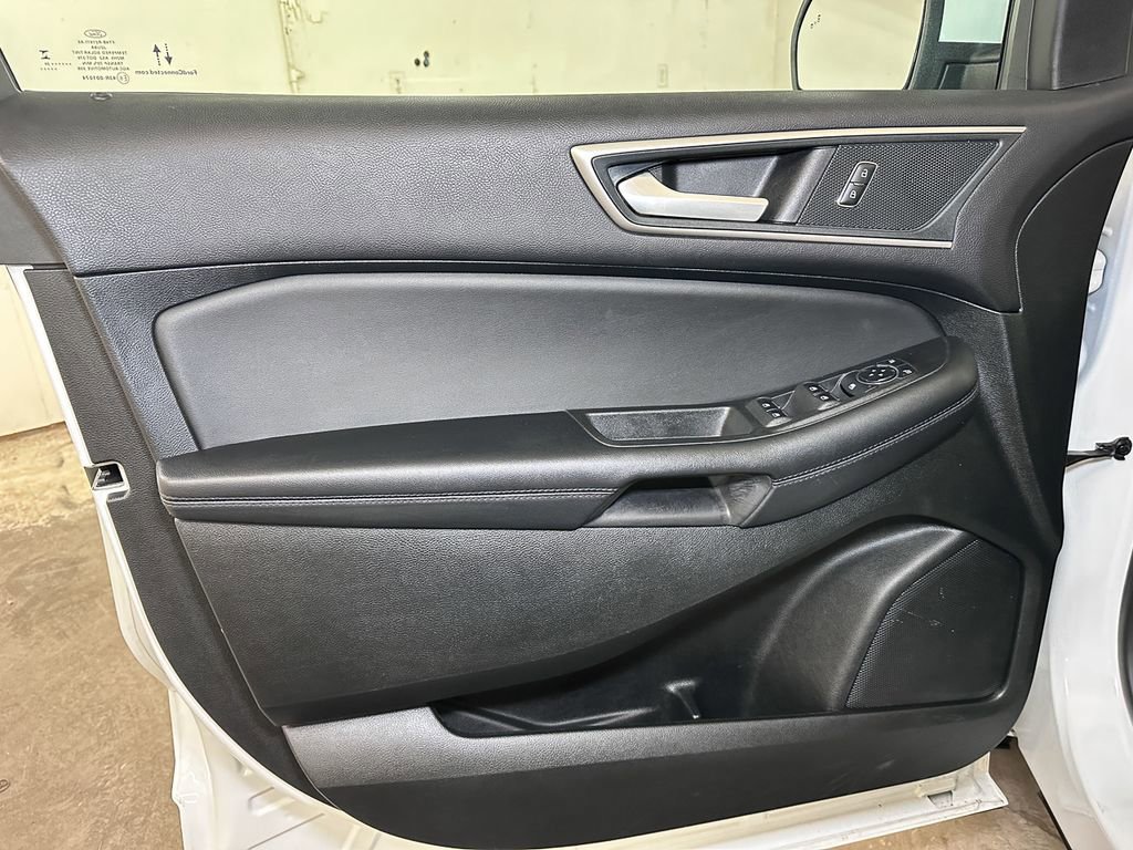 Certified 2024 Ford Edge SEL image 22