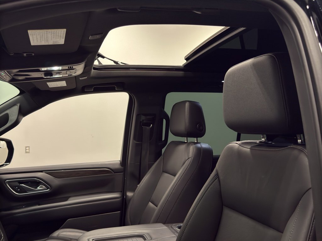 Used 2022 Chevrolet Tahoe Z71 w/ Max Trailering Package image 28