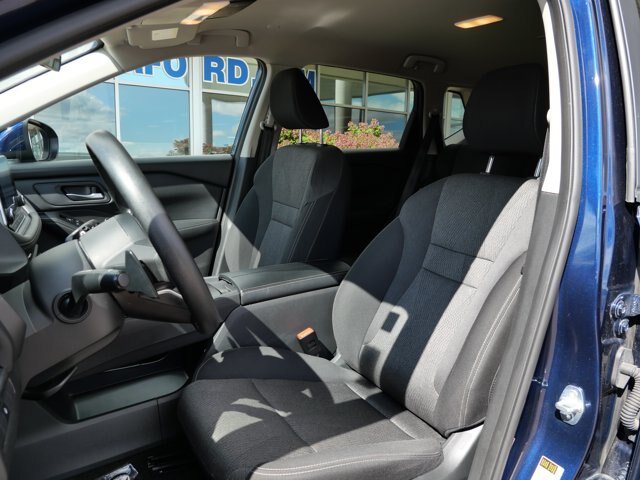 Used 2024 Nissan Rogue SV FWD image 10
