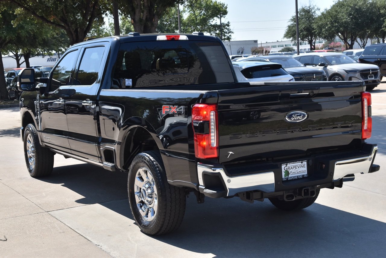 Certified 2024 Ford F250 Lariat w/ Lariat Ultimate Package AWD/4WD image 10