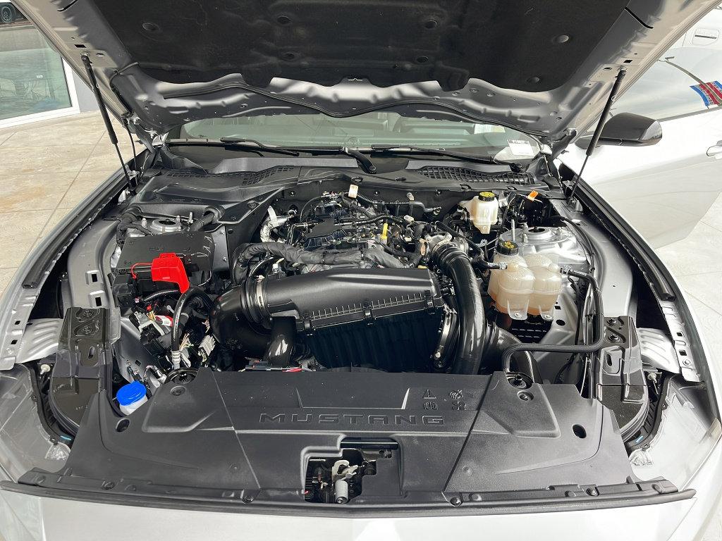 Certified 2024 Ford Mustang Coupe RWD image 33