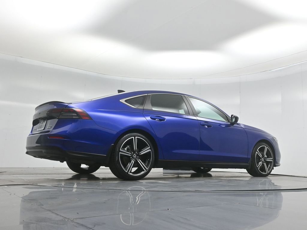 Used 2023 Honda Accord Sport image 46