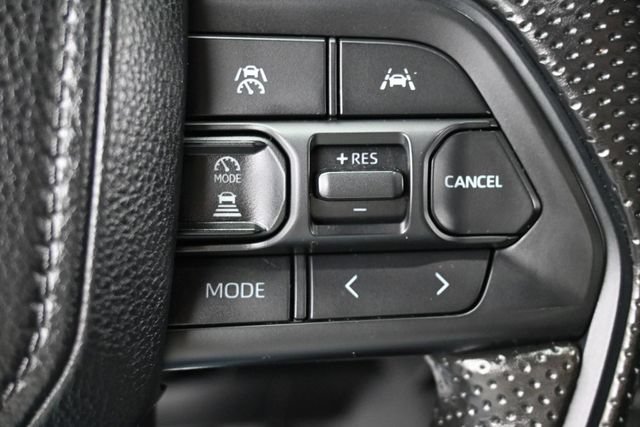 Used 2024 Toyota Tacoma SR w/ SR Upgrade Package AWD/4WD image 16