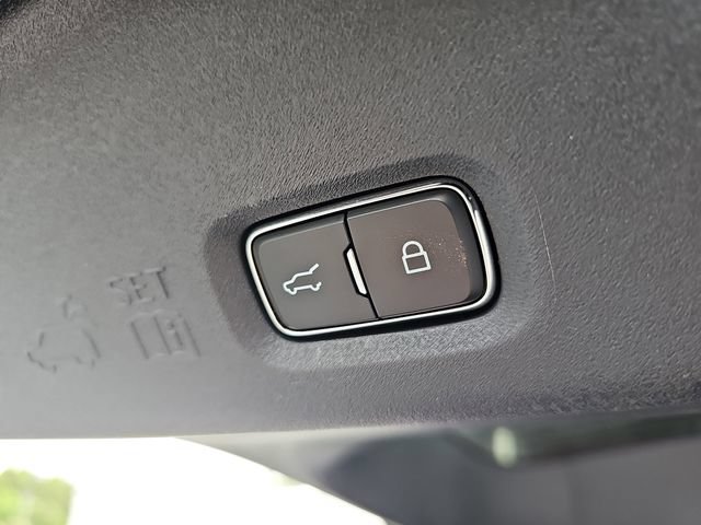 Certified 2025 Ford Expedition Max Active RWD image 17