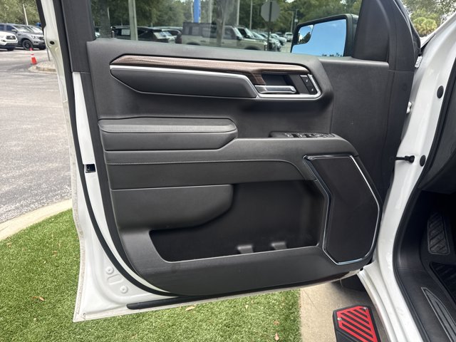 Used 2023 Chevrolet Silverado 1500 RST RWD image 13