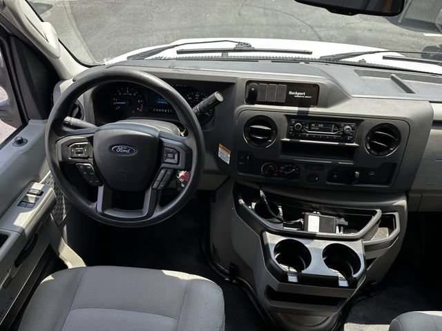 Certified 2024 Ford E-450 and Econoline 450 Super Duty w/ Power Windows & Locks Group RWD image 13