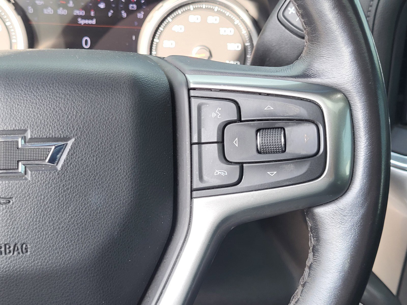 Used 2022 Chevrolet Silverado 2500 LTZ w/ LTZ Plus Package AWD/4WD image 25