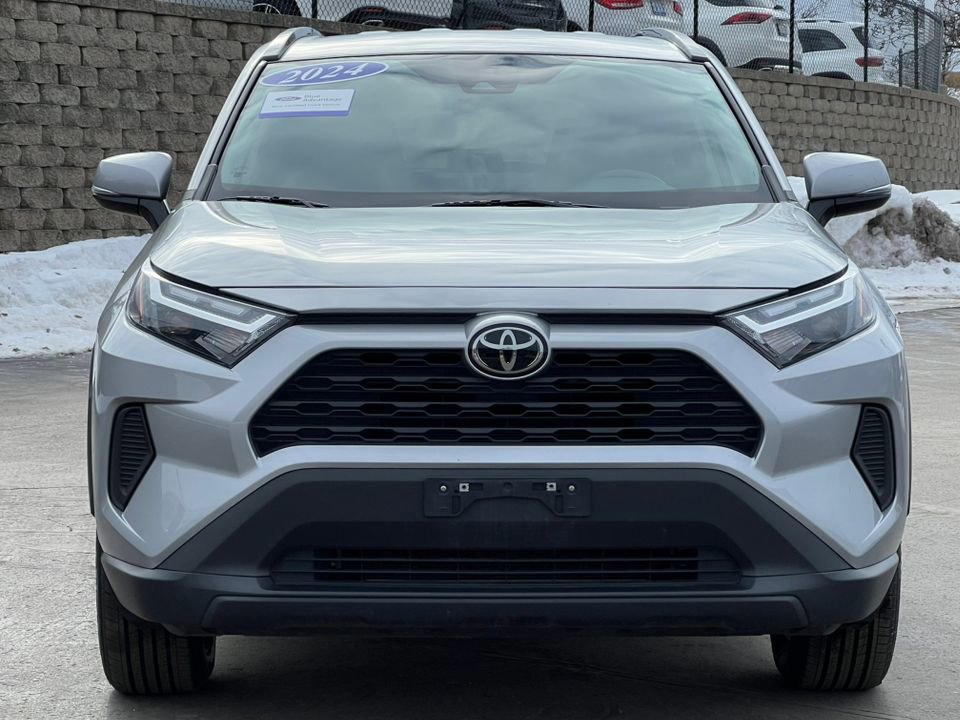 Used 2024 Toyota RAV4 XLE image 7