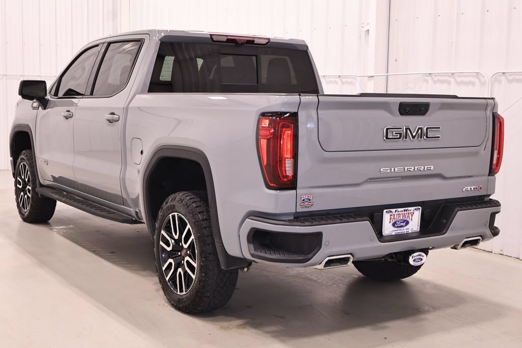 Used 2024 GMC Sierra 1500 AT4 w/ Technology Package AWD/4WD image 8