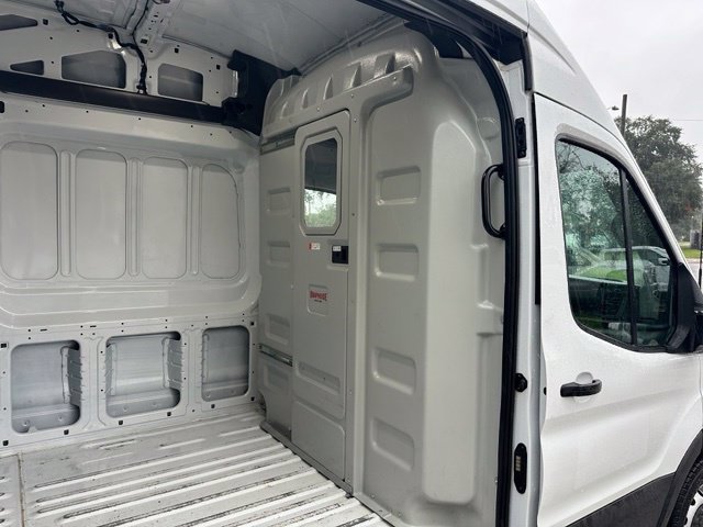 Certified 2026 Ford Transit 350 148 High Roof Extended RWD image 24