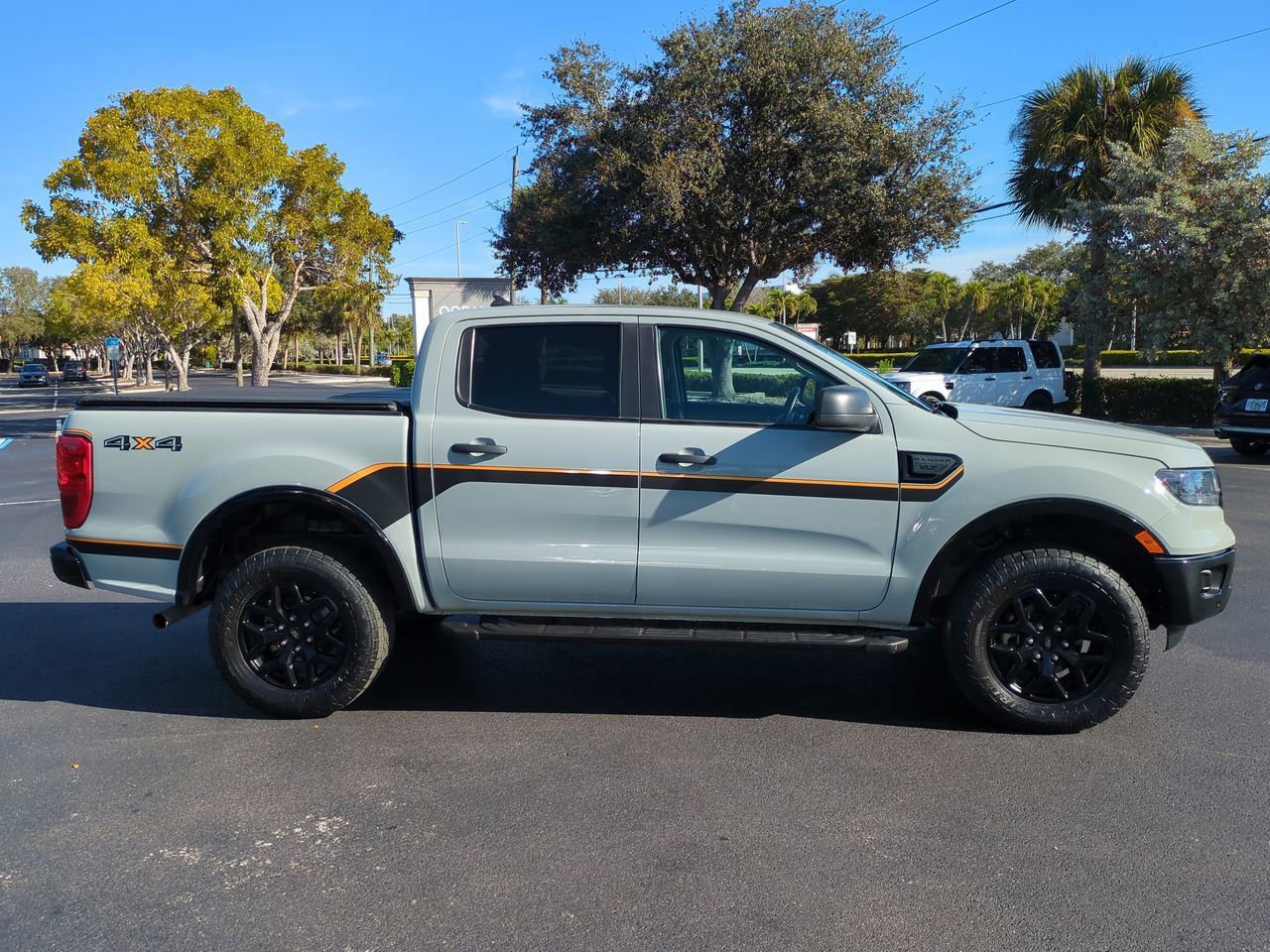 Certified 2022 Ford Ranger XLT w/ Equipment Group 301A Mid image 6