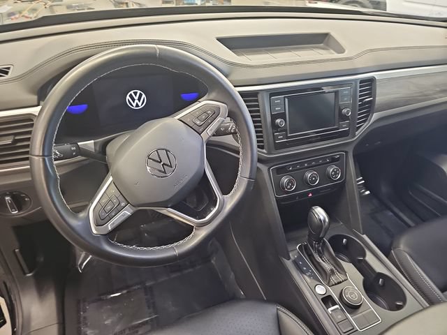 Used 2023 Volkswagen Atlas Cross Sport SE AWD/4WD image 16