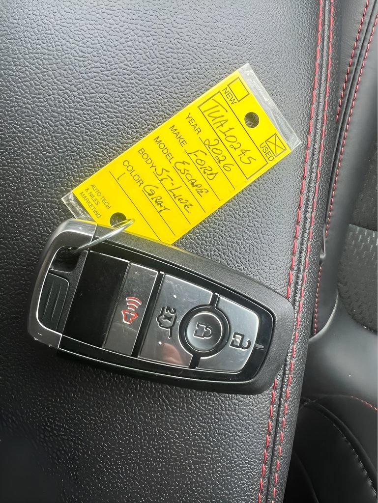 Certified 2026 Ford Escape ST-Line AWD/4WD image 38