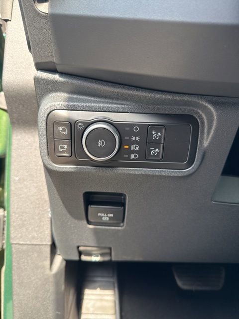 Certified 2025 Ford Bronco Badlands AWD/4WD image 18